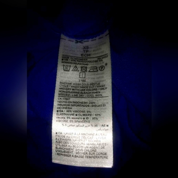 Size X-Small "Old Navy" Knee Length Dress - Picture 2 of 2